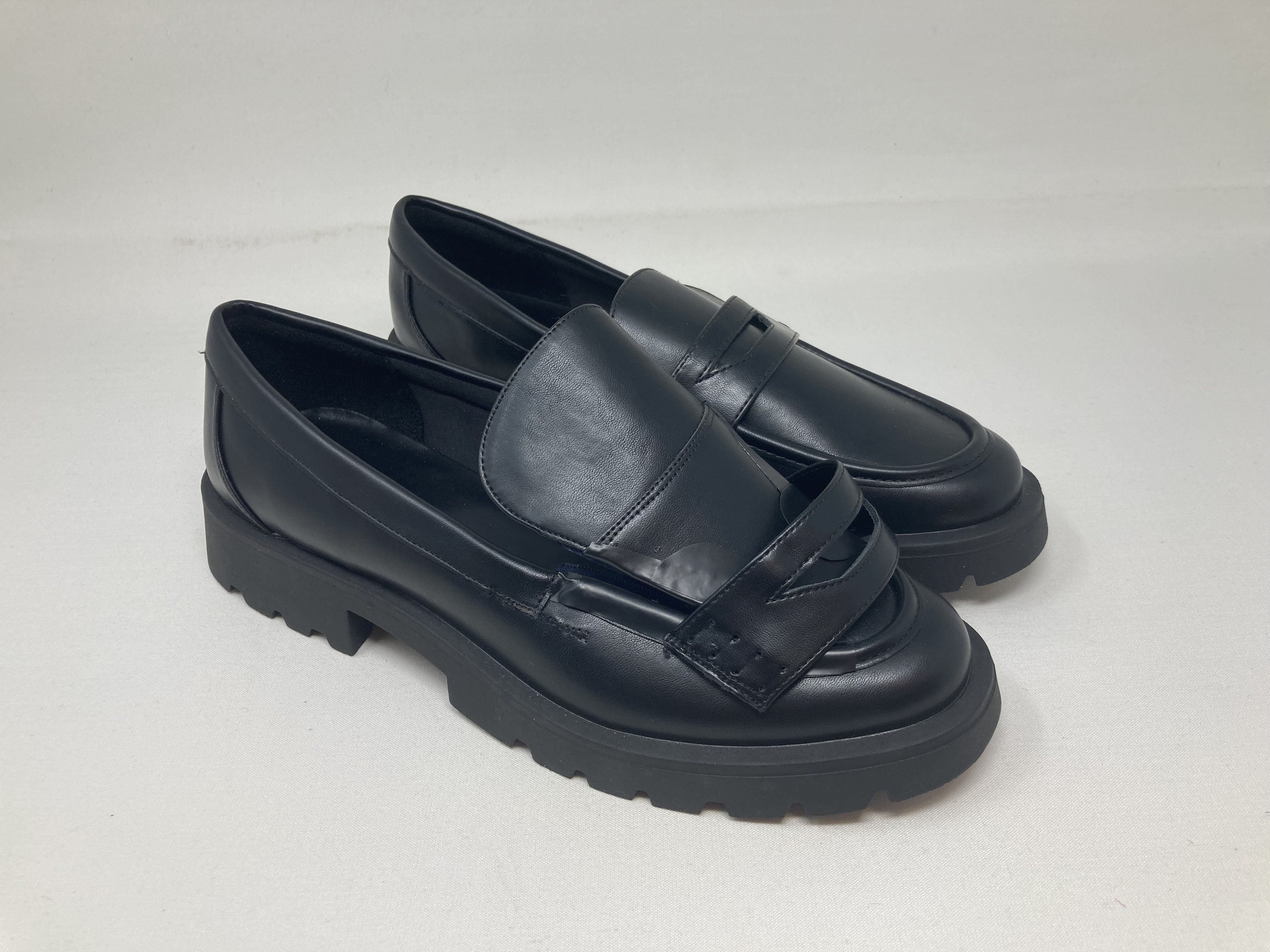 loafers open